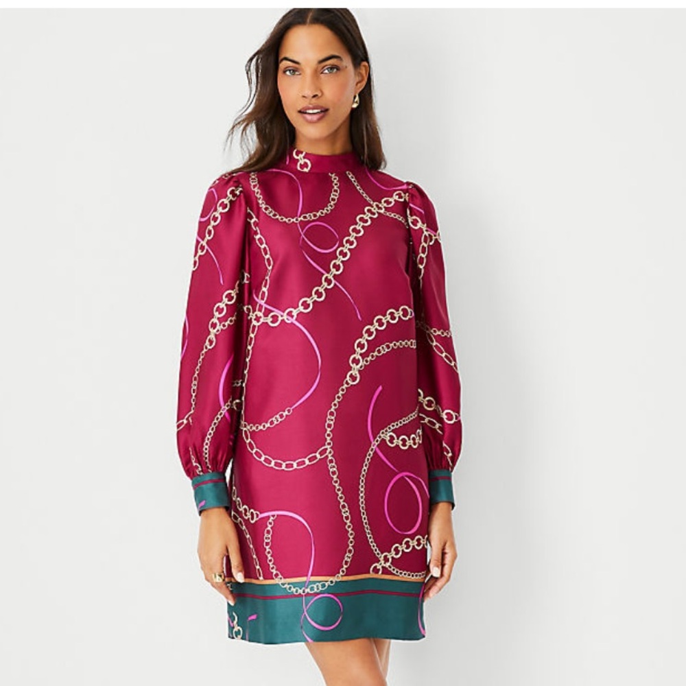 New with tags Ann Taylor Chain Print Mock Neck Shift dress
